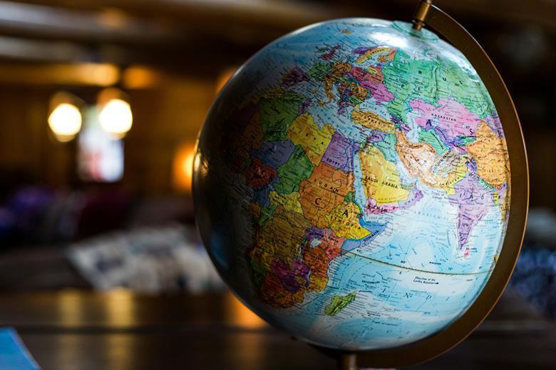 8516_kyleglennnxt5htlmlgeunsplash_796102_crop.jpg 1